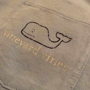 Vineyard Vines Men’s Vintage Whale Long Sleeve - S